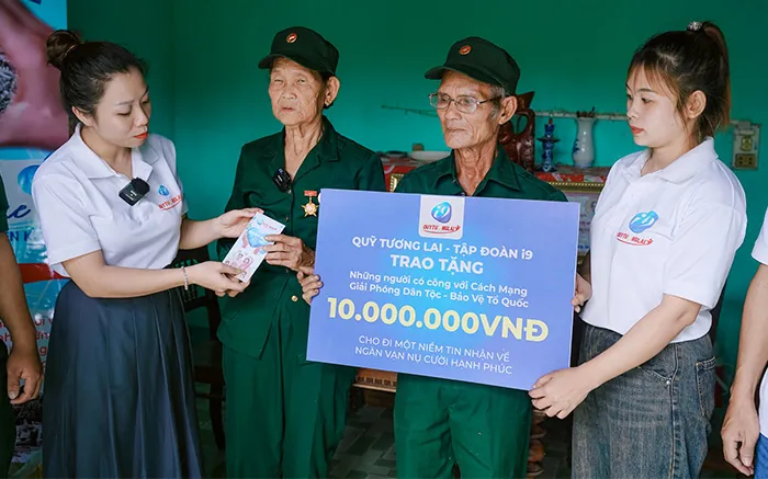 Dịch vụ hỗ trợ khách hàng của 98win club